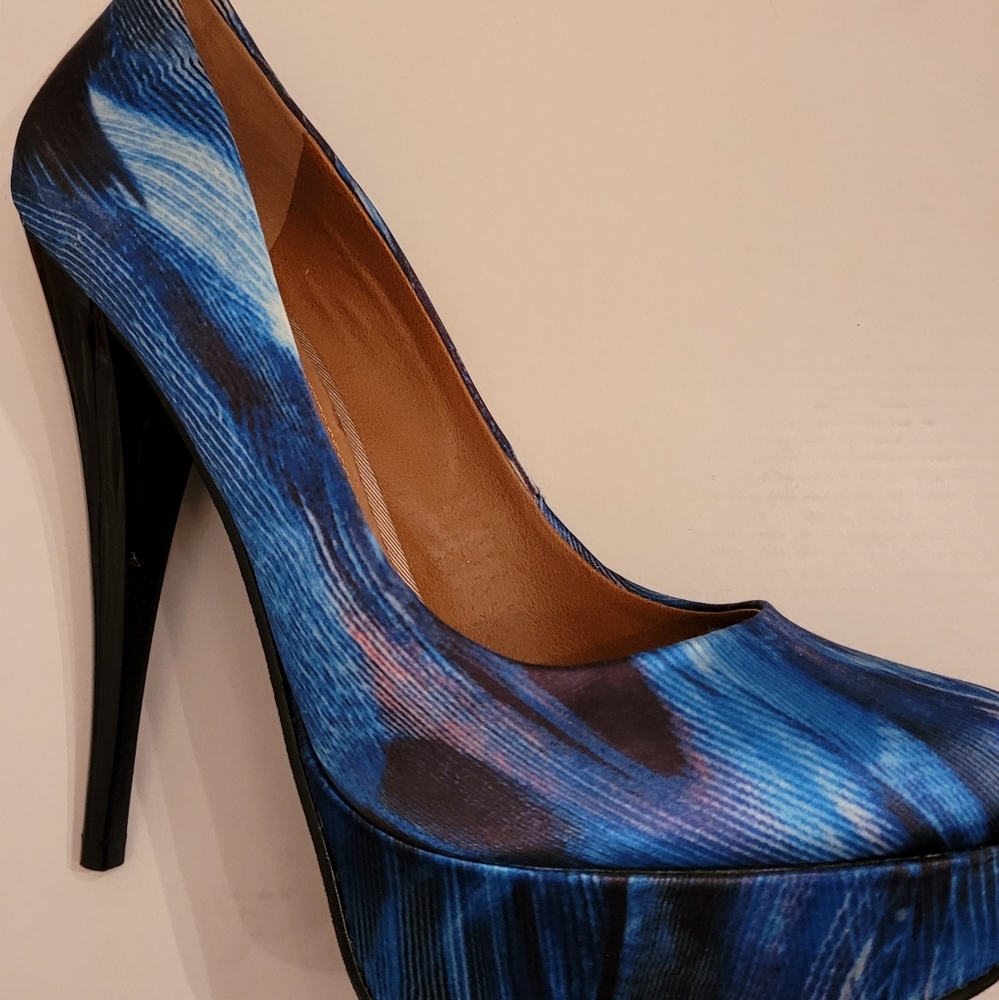 Aldo Jerolda-8 Blue Pumps NWT Size 7